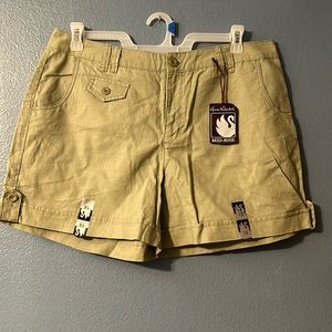 New plus olive green shorts